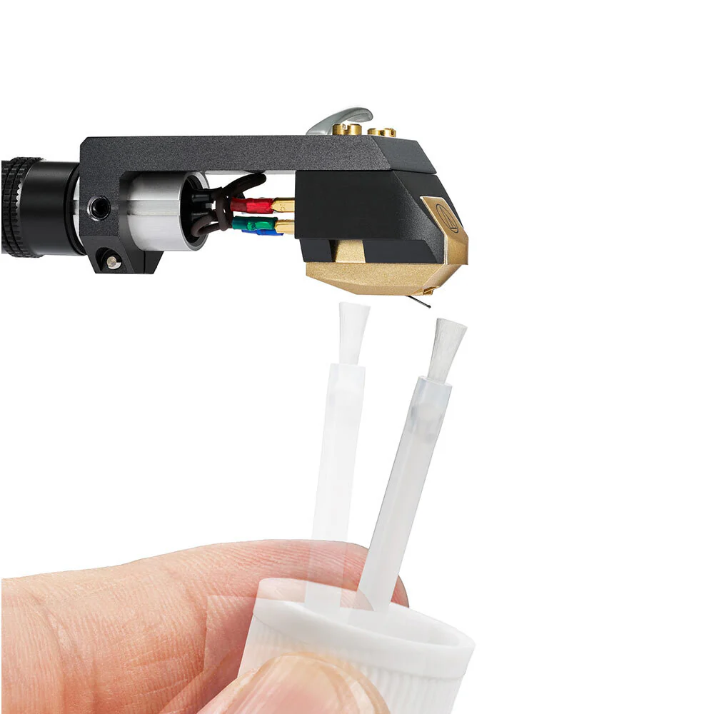 Audio Technica AT607 Stylus Cleaning Fluid and Brush - Image 3