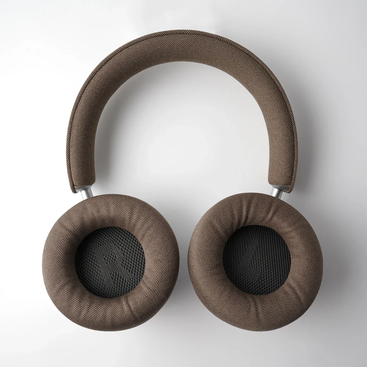 Ecoute Triode Vacuum Tube Active Headphones - Satin Silver - Image 11