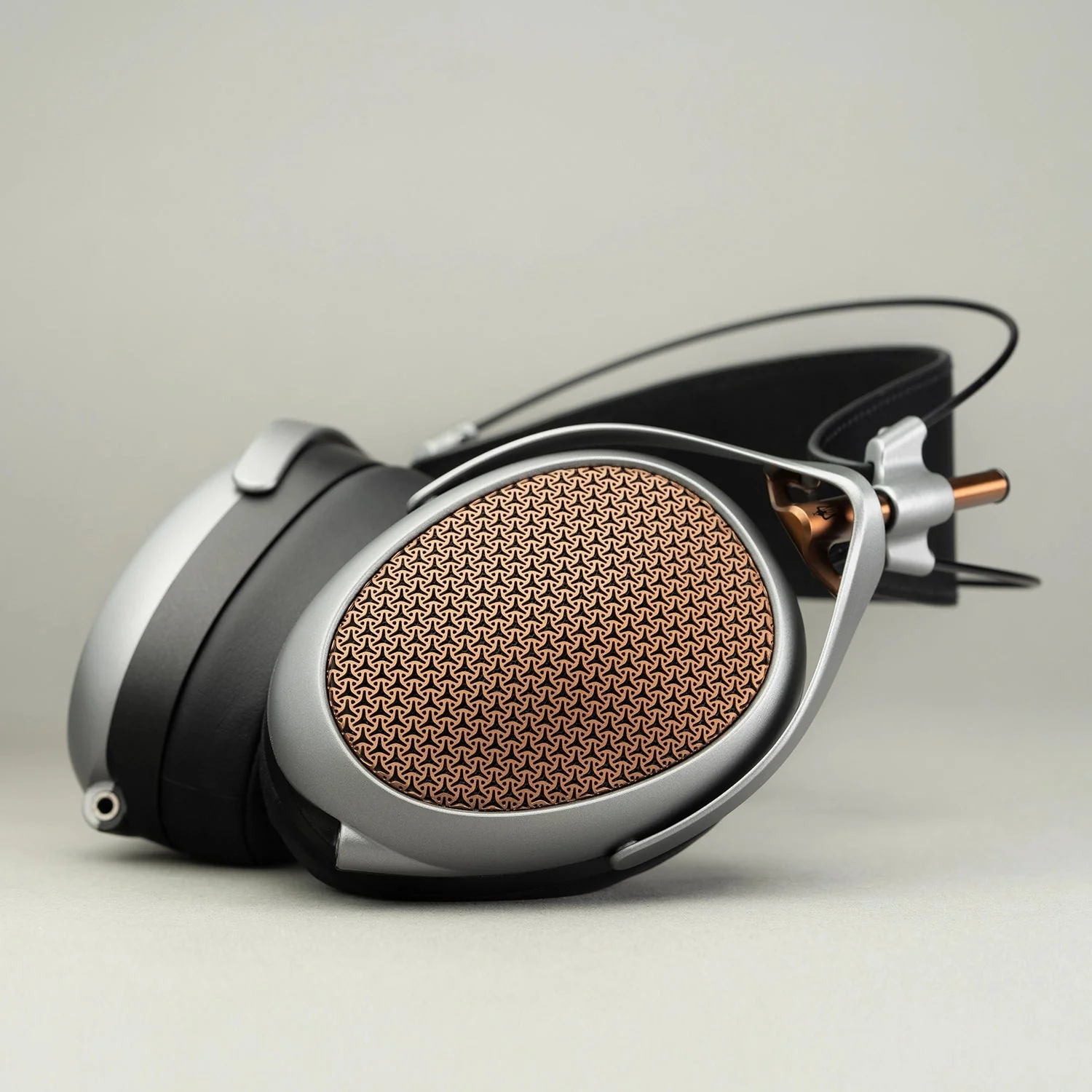Meze Audio Poet Planar Magnetic Headphone - Image 3