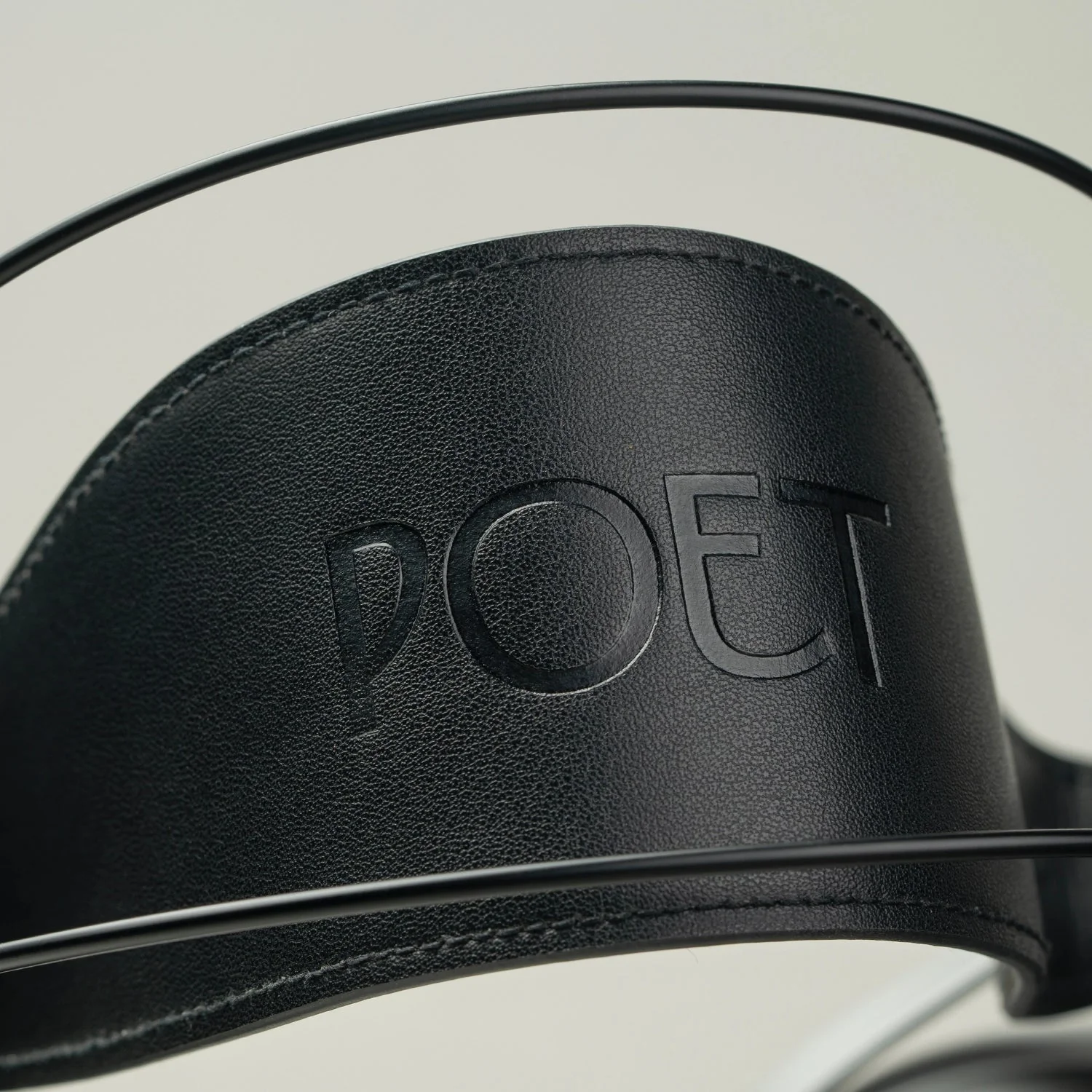 Meze Audio Poet Planar Magnetic Headphone - Image 4