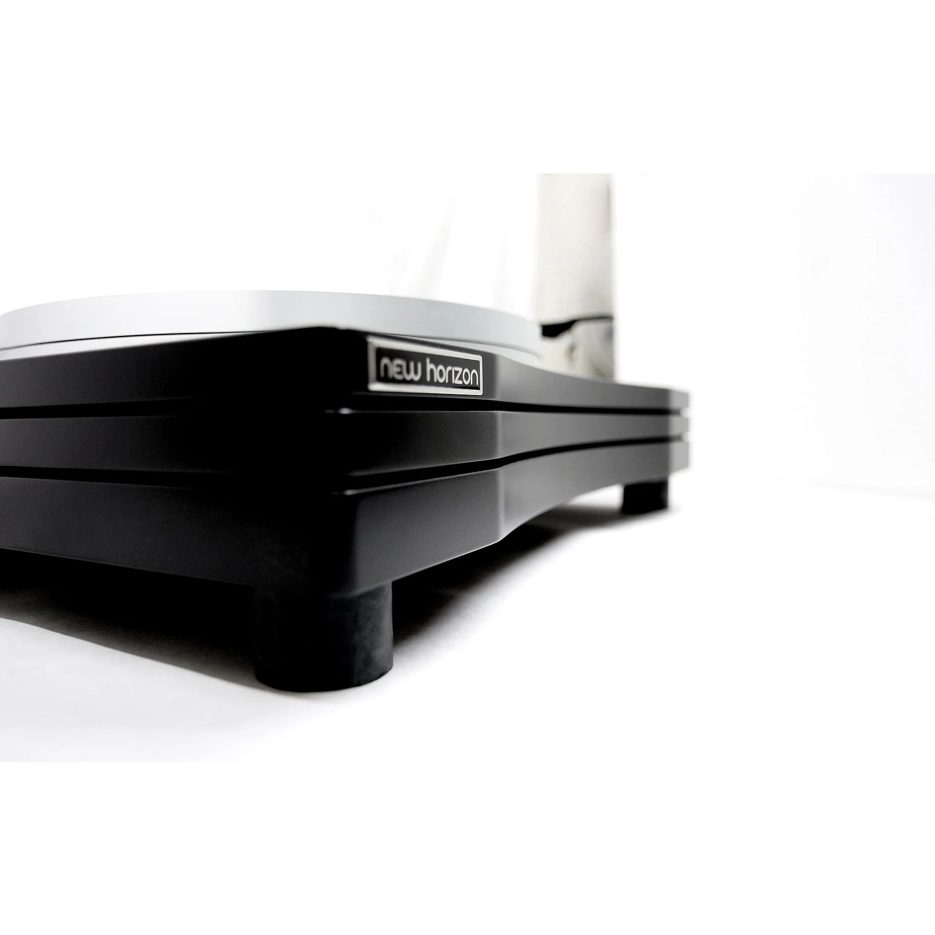 New Horizon GD3 Turntable - Image 6