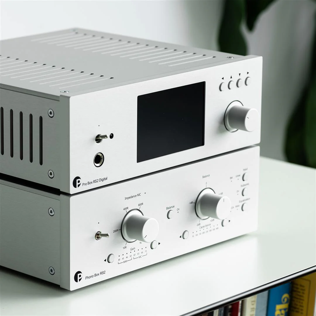 Pro-Ject Flagship Phono Box RS2 Phono Stage - Image 4